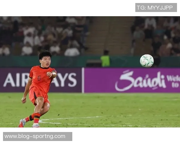 徐彬与狼队签约四至五年英甲联赛挑战依然不容小觑 徐彬与狼队签约四至五年英甲联赛挑战依然不容小觑