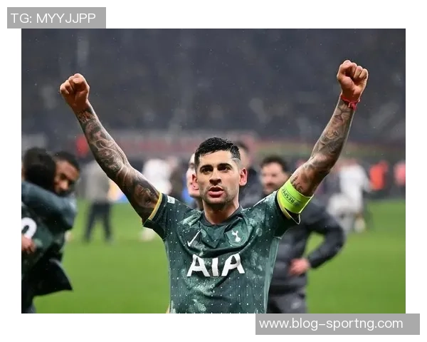 热刺公开训练缺少罗梅罗和乌多吉球队备战摩纳哥赛事紧锣密鼓 热刺公开训练缺少罗梅罗和乌多吉球队备战摩纳哥赛事紧锣密鼓